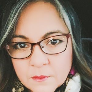 Meet your Posher, Lizaida